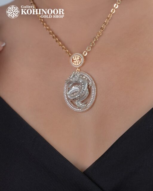 Lengkapi tampilan hari raya mu dengan kalung naga ini.
.
.
Dapatkan koleksi perhiasan emas model terbaru hanya di @gallerykohinoor
ALWAYS YOUNG & STAY GOLD🌟💫
.
.
More Info : ⤵️⤵️⤵️
Whatsapp : 087869999909
Our outlets :
Gallery Kohinoor : Jl. Sulawesi No. 106-108, Denpasar, Bali. (0361)237925
.
New Gallery Kohinoor : Jl. Sulawesi No. 80, Denpasar, Bali. (0361)8486111
.
Gallery Kohinoor Teuku Umar : Jl. Teuku umar No. 14, Denpasar, Bali. (0361)8488999
.
.
#gallerykohinoor #tokoemas #tokoemasdps #goldshop #perhiasanemas #tokoperhiasanemasbali #perhiasanemasdps
#weddingring #jewelry #fashion #gold
#newdesign #limited #likeforlike #bangles #necklace #ring #bracelet #pendant #earrings #diamond #instafashion #bestseller #style #luxury #yellowgold #whitegold #rosegold #jualantambali
TRUSTED GOLD SHOP GALLERY KOHINOOR ⭐ GET THE BEST DESIGNS AND MODELS WITH THE BEST PRICE AND LOTS OF CHOICES HERE 💗