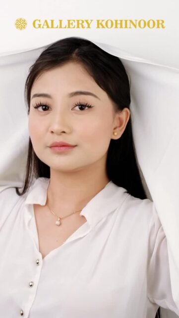 Lengkapi tampilan hari raya dengan sentuhan perhiasan dari @gallerykohinoor 
.
.
ALWAYS YOUNG & STAY GOLD🌟💫
.
.
More Info : ⤵️⤵️⤵️
Whatsapp :  087869999909 
Our outlets :
Gallery Kohinoor : Jl. Sulawesi No. 106-108, Denpasar, Bali. (0361)237925
.
New Gallery Kohinoor : Jl. Sulawesi No. 80, Denpasar, Bali. (0361)8486111
.
Gallery Kohinoor Teuku Umar : Jl. Teuku umar No. 14, Denpasar, Bali. (0361)8488999
.
.
#gallerykohinoor #goldshopbali #tokoemasbali #antam #goldjewellry 
TRUSTED GOLD SHOP GALLERY KOHINOOR ⭐ GET THE BEST DESIGNS AND MODELS WITH THE BEST PRICE AND LOTS OF CHOICES HERE 💗