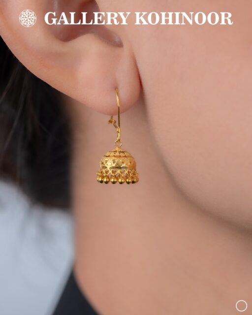 Lengkapi tampilan hari raya mu dengan koleksi giwang model dubai ini.
.
Dapatkan koleksi perhiasan emas model terbaru hanya di @gallerykohinoor
ALWAYS YOUNG & STAY GOLD🌟💫
.
.
More Info : ⤵️⤵️⤵️
Whatsapp :  087869999909 
Our outlets :
Gallery Kohinoor : Jl. Sulawesi No. 106-108, Denpasar, Bali. (0361)237925
.
New Gallery Kohinoor : Jl. Sulawesi No. 80, Denpasar, Bali. (0361)8486111
.
Gallery Kohinoor Teuku Umar : Jl. Teuku umar No. 14, Denpasar, Bali. (0361)8488999
.
.
#gallerykohinoor #goldshopbali #tokoemasbali #antam #goldjewellry 
TRUSTED GOLD SHOP GALLERY KOHINOOR ⭐ GET THE BEST DESIGNS AND MODELS WITH THE BEST PRICE AND LOTS OF CHOICES HERE 💗