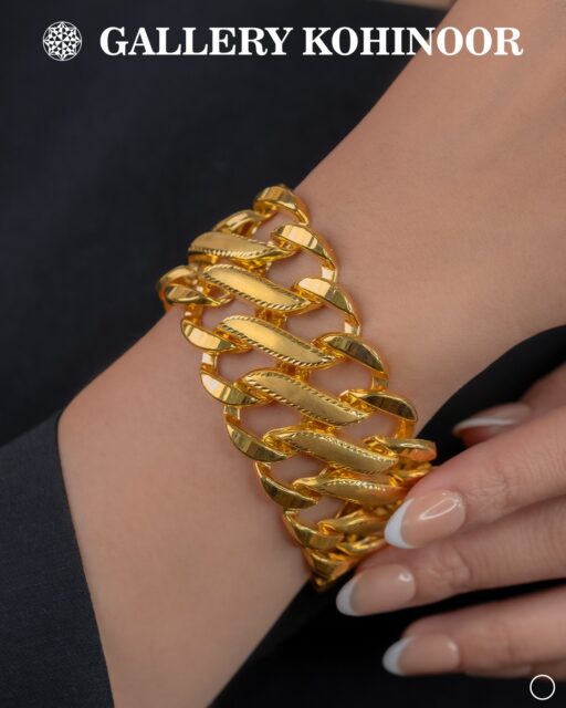 Lengkapi tampilan hari raya mu dengan koleksi gelang cor ini.
.
Dapatkan koleksi perhiasan emas model terbaru hanya di @gallerykohinoor
ALWAYS YOUNG & STAY GOLD🌟💫
.
.
More Info : ⤵️⤵️⤵️
Whatsapp :  087869999909 
Our outlets :
Gallery Kohinoor : Jl. Sulawesi No. 106-108, Denpasar, Bali. (0361)237925
.
New Gallery Kohinoor : Jl. Sulawesi No. 80, Denpasar, Bali. (0361)8486111
.
Gallery Kohinoor Teuku Umar : Jl. Teuku umar No. 14, Denpasar, Bali. (0361)8488999
.
.
#gallerykohinoor #goldshopbali #tokoemasbali #antam #goldjewellry 
TRUSTED GOLD SHOP GALLERY KOHINOOR ⭐ GET THE BEST DESIGNS AND MODELS WITH THE BEST PRICE AND LOTS OF CHOICES HERE 💗