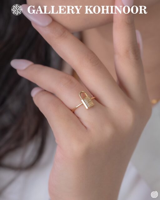 Tampil menawan dengan koleksi perhiasan Gallery Kohinoor
.
.
Dapatkan koleksi perhiasan emas model terbaru hanya di @gallerykohinoor
ALWAYS YOUNG & STAY GOLD🌟💫
.
.
More Info : ⤵️⤵️⤵️
Whatsapp : 087869999909
Our outlets :
Gallery Kohinoor : Jl. Sulawesi No. 106-108, Denpasar, Bali. (0361)237925
.
New Gallery Kohinoor : Jl. Sulawesi No. 80, Denpasar, Bali. (0361)8486111
.
Gallery Kohinoor Teuku Umar : Jl. Teuku umar No. 14, Denpasar, Bali. (0361)8488999
.
.
#gallerykohinoor #goldshopbali #tokoemasbali #antam #goldjewellry
TRUSTED GOLD SHOP GALLERY KOHINOOR ⭐ GET THE BEST DESIGNS AND MODELS WITH THE BEST PRICE AND LOTS OF CHOICES HERE 💗