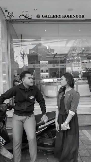 DRAMERO ~ When Love Meets Status
@degoldjakarta @amerojewellery 

Siapakah paijo sebenarnya??

Siap-siap baper sekaligus penasaran di setiap episodenya! ✨

#Dramero #DramaAmero #liveshopping #gallerykohinoor #goldshopbali